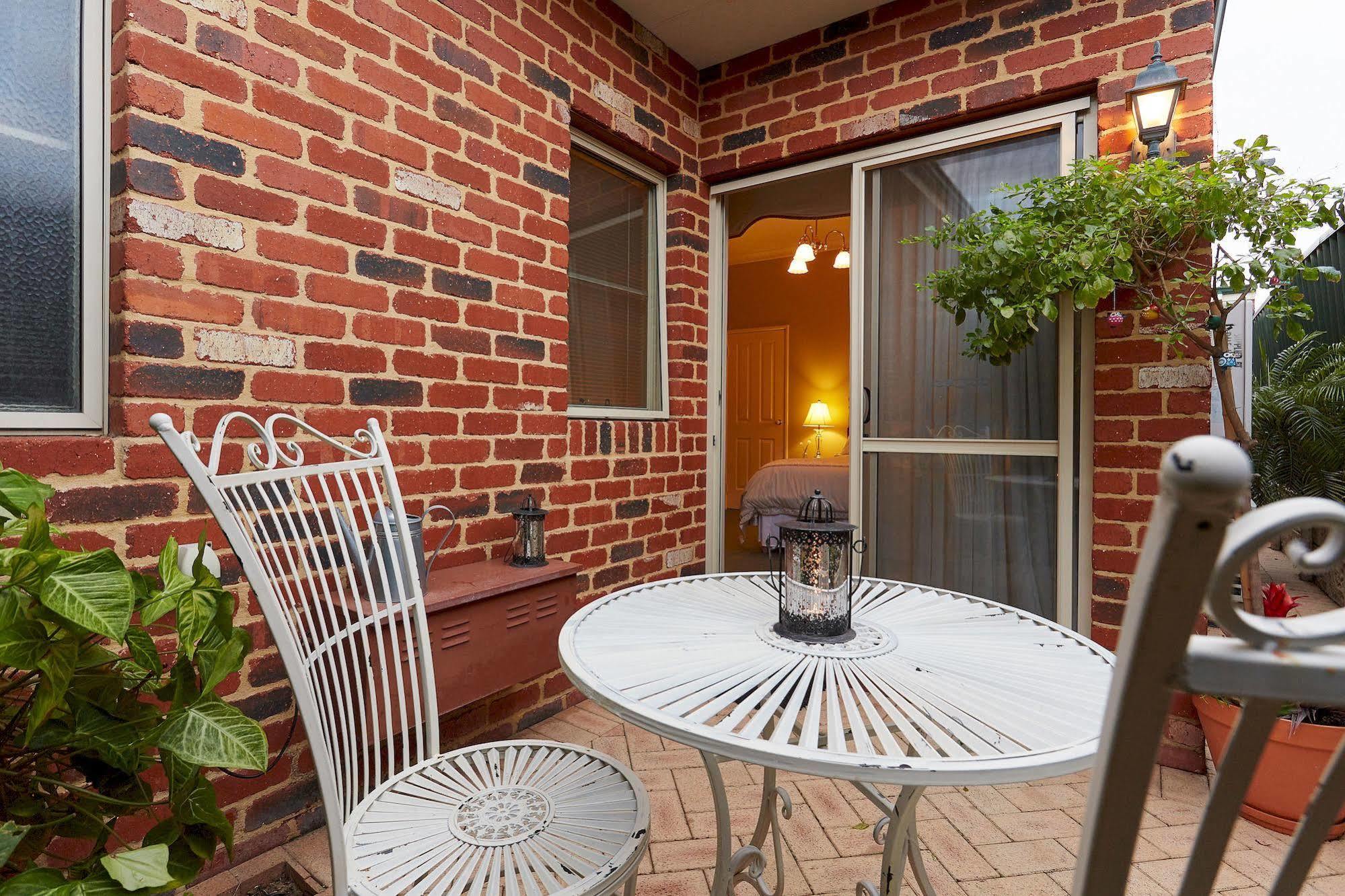 Durham Lodge Bed & Breakfast Perth Bagian luar foto